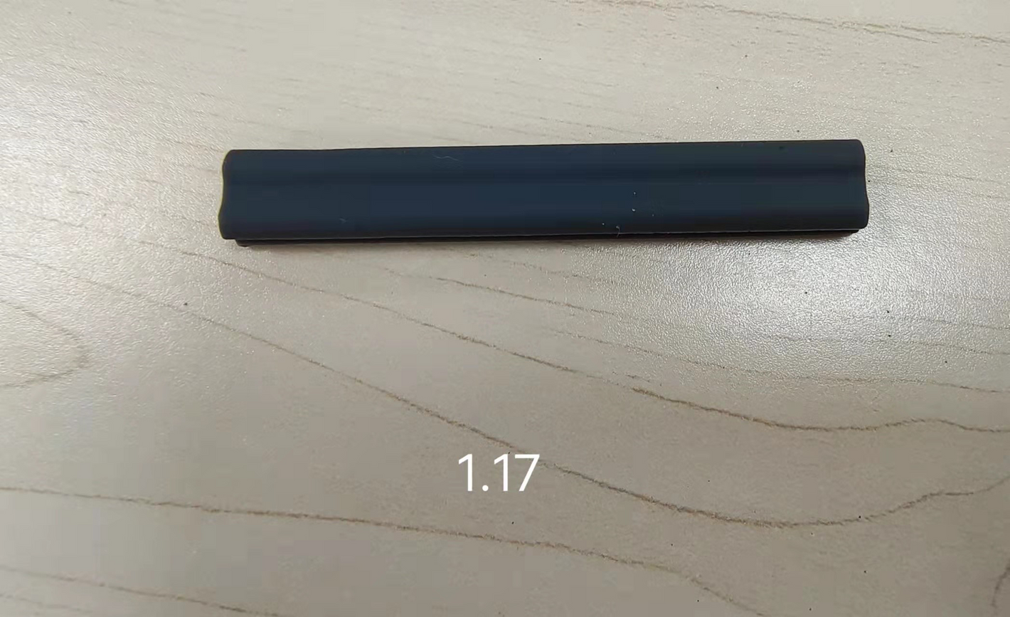 The left line pressing plug