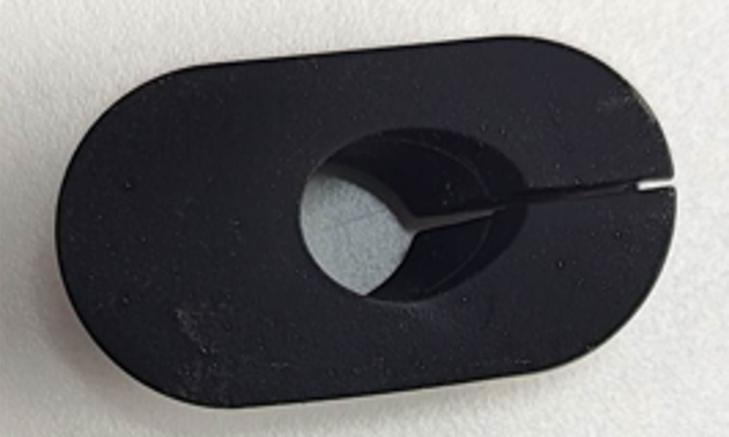 Frame brake wire waterproof plug assembly