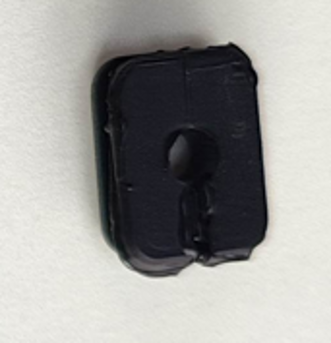 Battery compartment rear plugging plug assembly